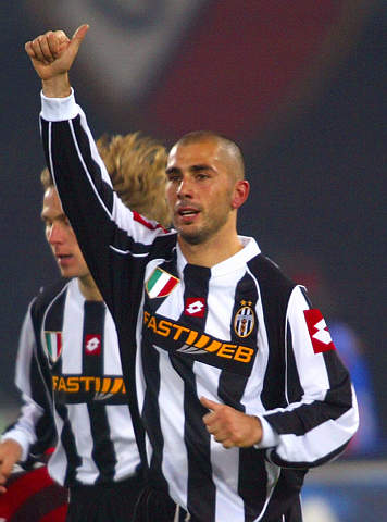 亚冠精英赛第五轮最佳球员候选：周定洋入选，林加德在列（亚冠精英赛第5轮最佳球员候选出炉：周定洋入围，林加德上榜）