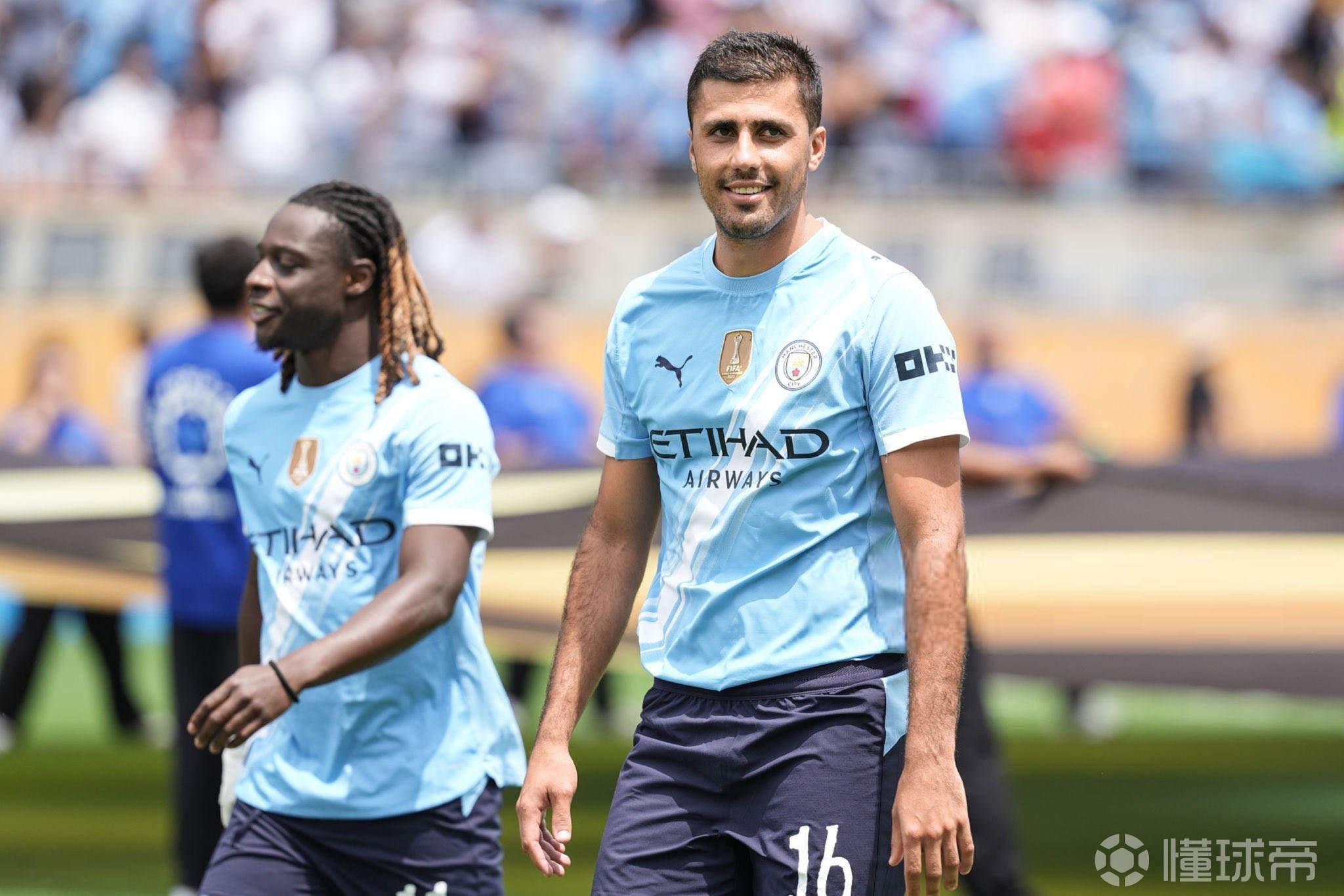 萨拉赫下家赔率：大概率留队，吉达联合6.0新月胜利8.0（萨拉赫去向赔率：留队概率最高，吉达联合6.0，利雅得新月与胜利同为8.0）