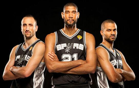 罗马名宿贾尼尼：佩7去尤文、米兰都能当主力，他配得上续约（罗马名宿贾尼尼：佩7无论去尤文还是米兰都能坐稳主力，配得上续约）