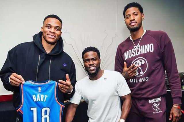 雄鹿大胜彰显强队底蕴（雄鹿强势取胜展现豪门底蕴）