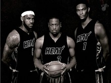 TA：皇马球星团队深度介入更衣室，阿隆索管理面临额外挑战（TA：皇马球星身边人深度插手更衣室，阿隆索执教难度加码）