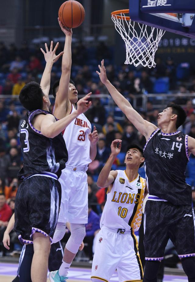 国乒横扫韩国豪取五连胜 王楚钦：“双方都发挥出了很高水平”（国乒横扫韩国斩获五连胜 王楚钦：两队都打出了高水平）