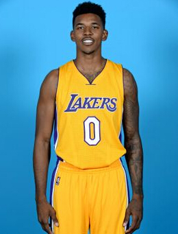 本季欧冠场均创造机会榜：姆巴佩4次，福登3.5次&维尔茨3.4次（欧冠本季场均创造机会排行：姆巴佩4.0次，福登3.5次，维尔茨3.4次）